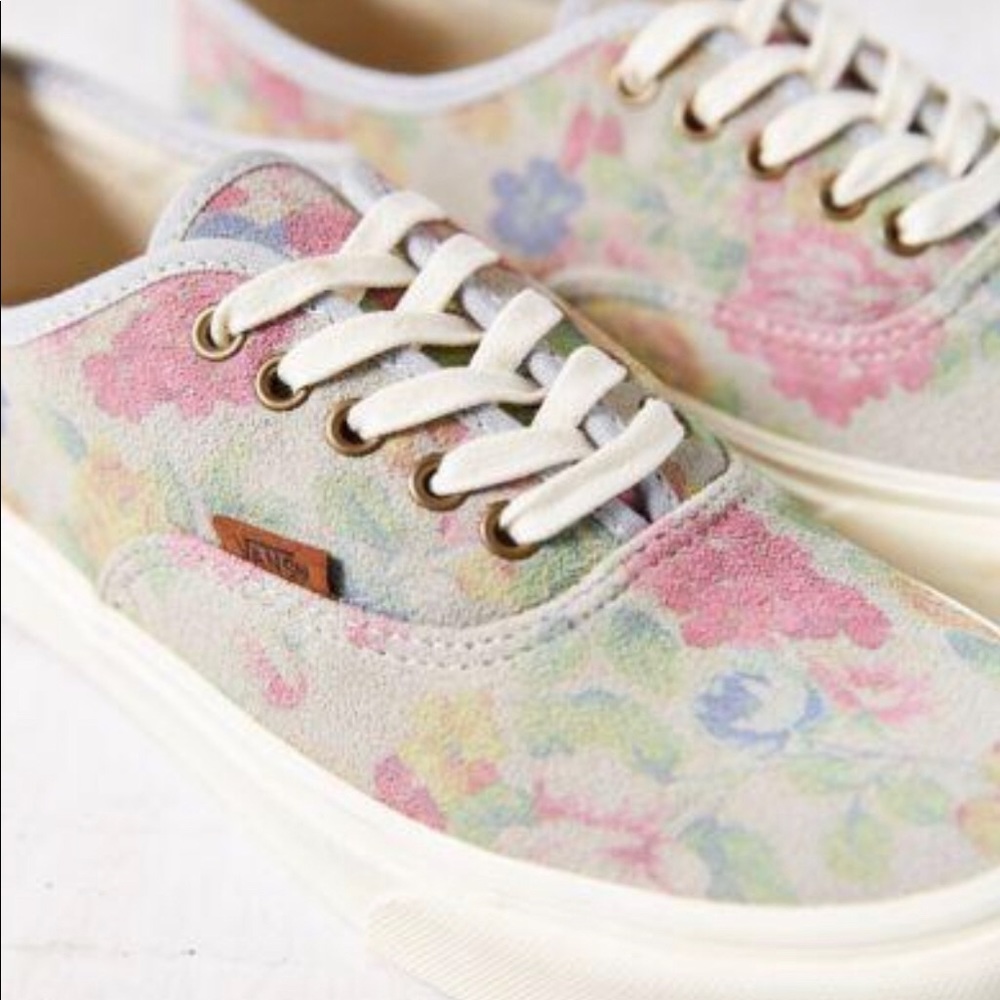*NEW* Grey Suede Floral Vans Authentic Slims